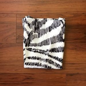 High waisted pencil skirt